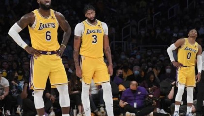 湖人下季三核不变 管理层表示不愿送出更多选秀权