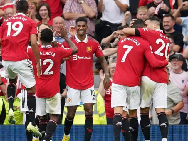 1662343592954063720.jpg Sports-News-Manchester-United-vs-Arsenal-Rashford-double-as-Manchester-1200x900.jpg